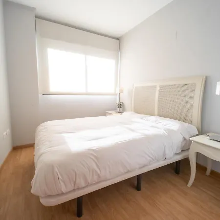 Beach 2 Apartment *