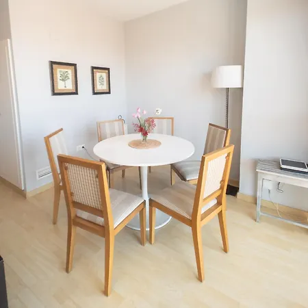 2 Apartment *